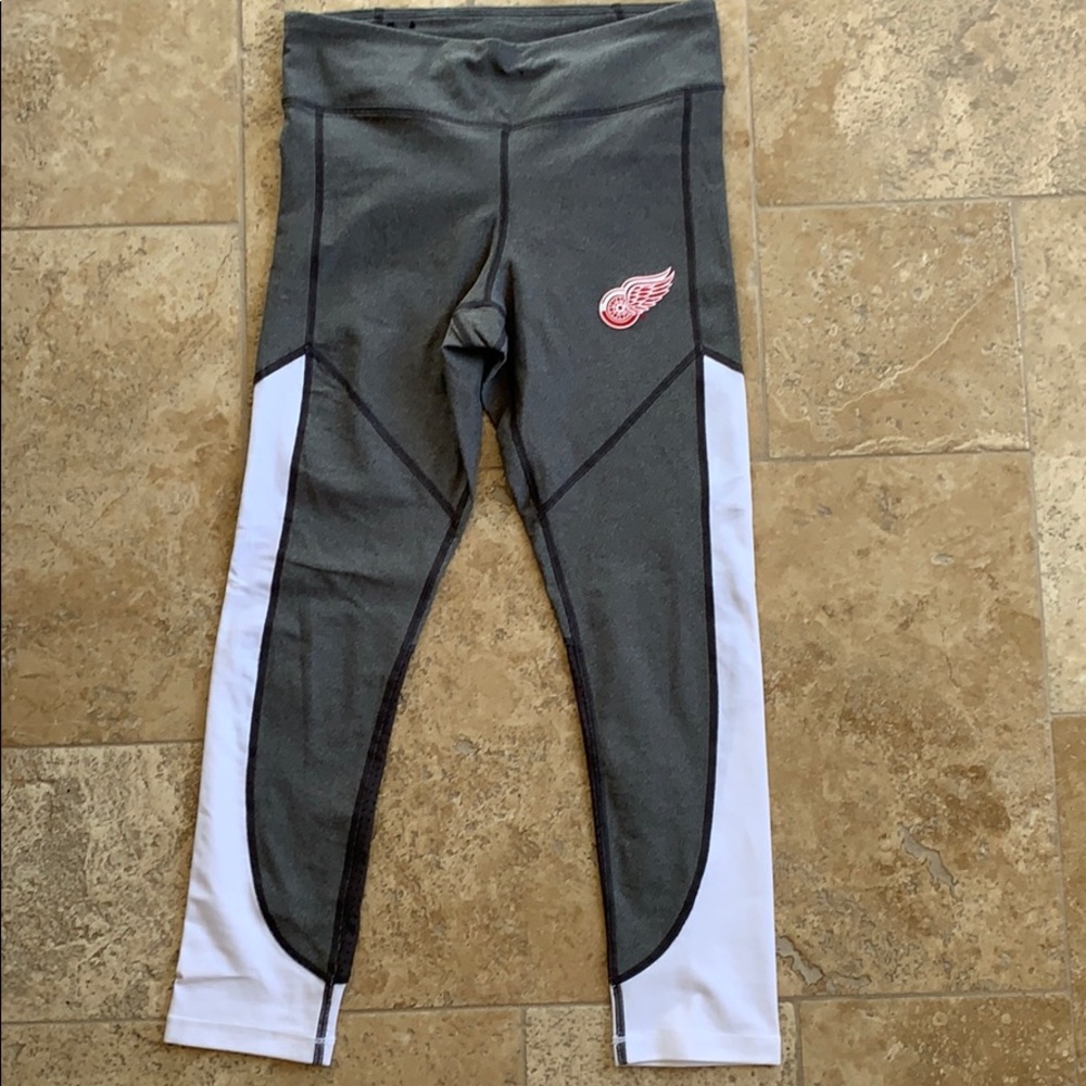 Under Armour-Detroit Red Wings Workout Pants-M